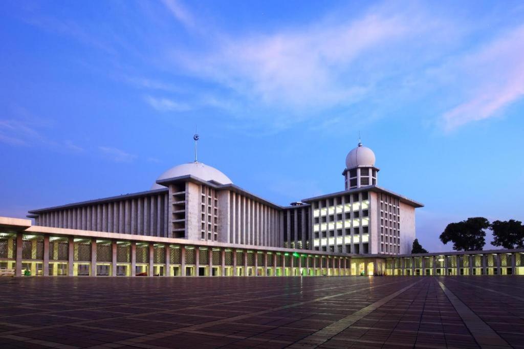 Redstar Hotel Jakarta Kültér fotó