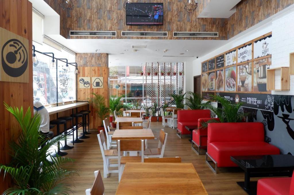 Redstar Hotel Jakarta Kültér fotó